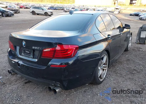2011 BMW 550I xDrive z USA, uszkodzony, nr VIN WBAFU9C56BC783396
